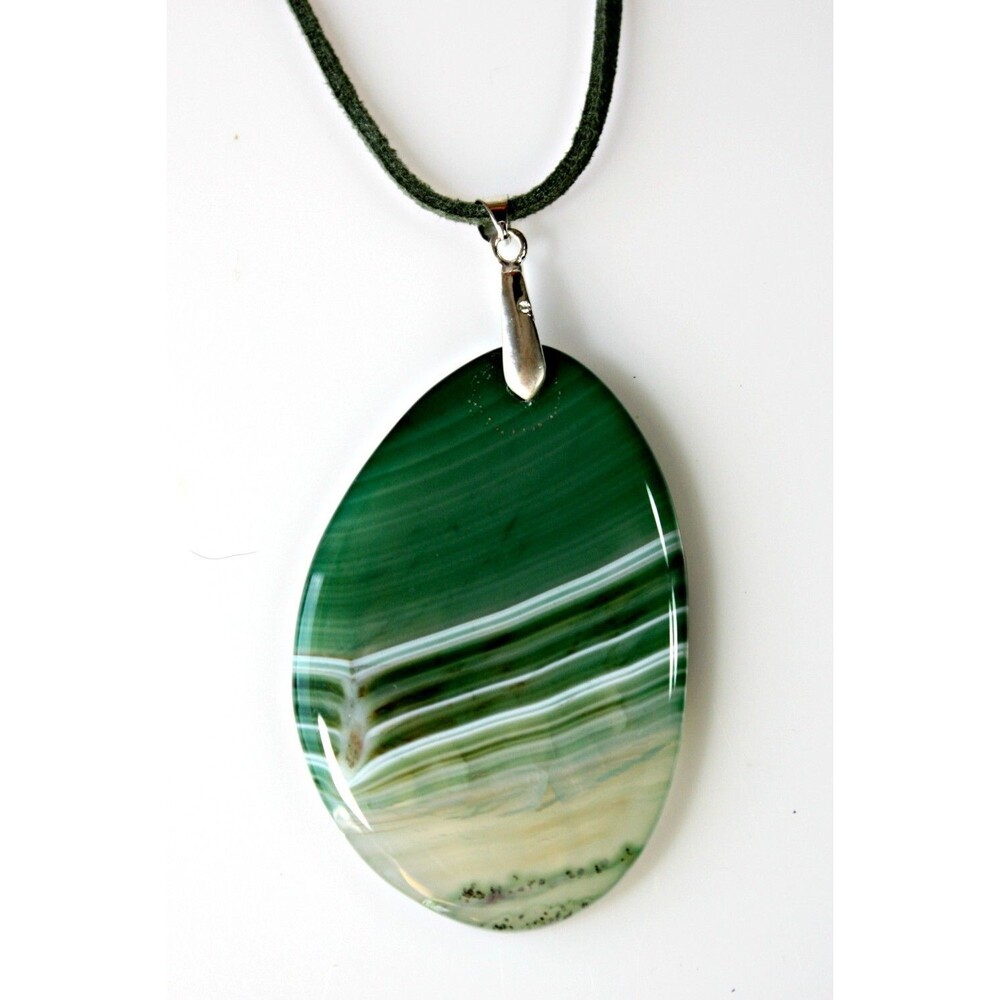 Agate Stone Statement Pendant Necklace Green Semi Sheer Stone White Waves BOHO